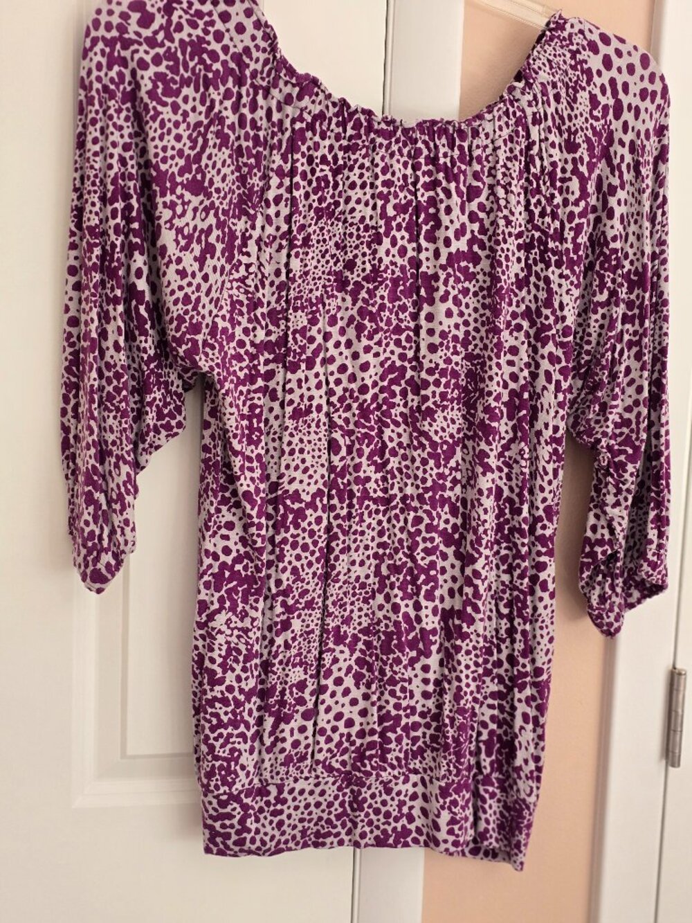 LOFT Off-The-Shoulder Purple Abstract Pebble Print Blouse - Like New